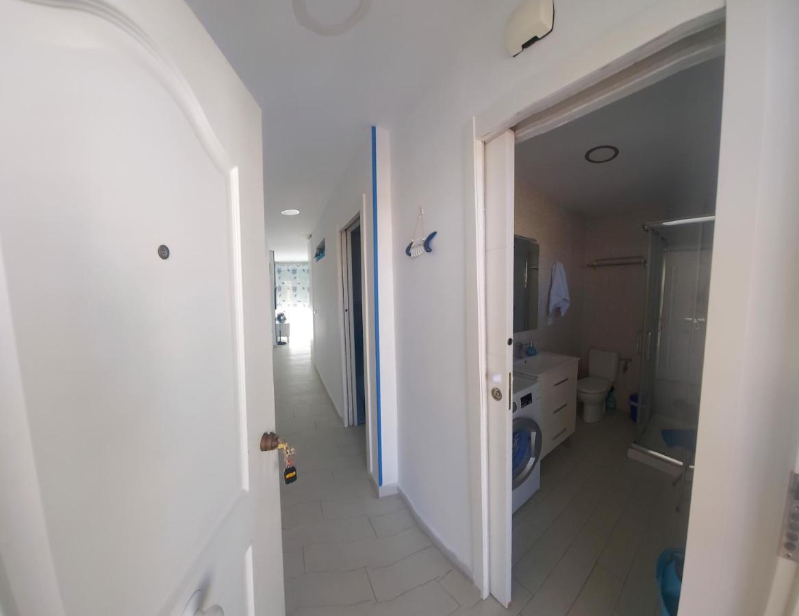 Blue Sky Apartment Бенидорм Екстериор снимка