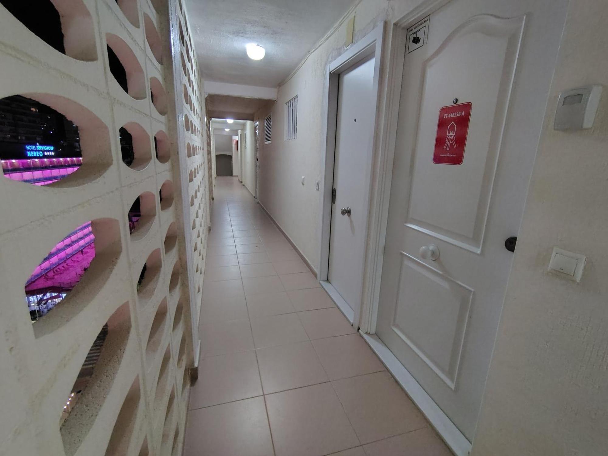 Blue Sky Apartment Бенидорм Екстериор снимка