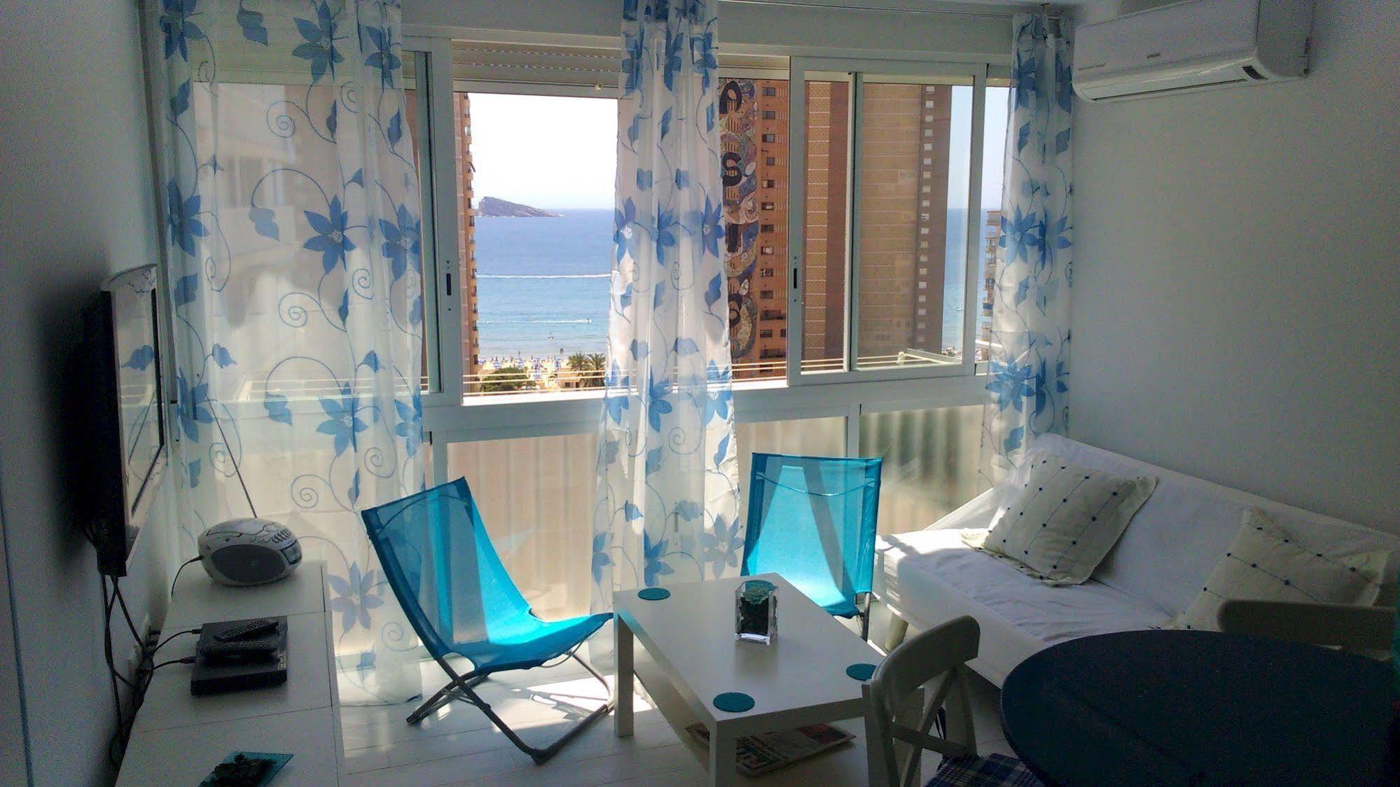 Blue Sky Apartment Бенидорм Екстериор снимка